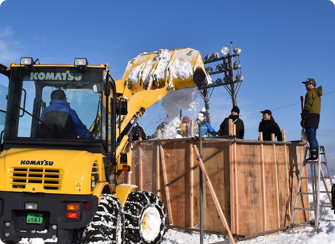 冬の除雪作業
