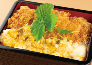 国産豚ロースカツ重