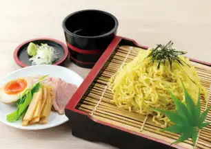 青森ざる中華
